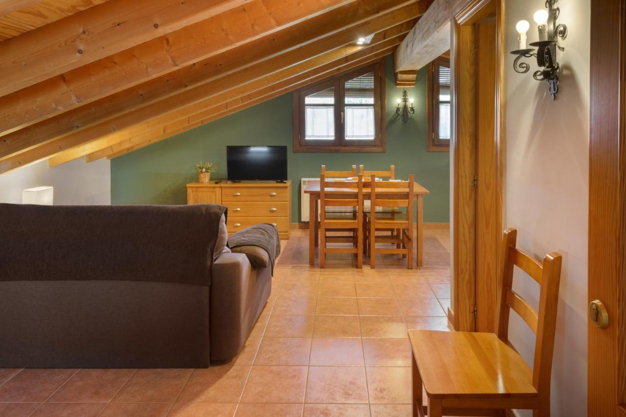 Apartamentos Casa Aurelia Alquézar Esterno foto